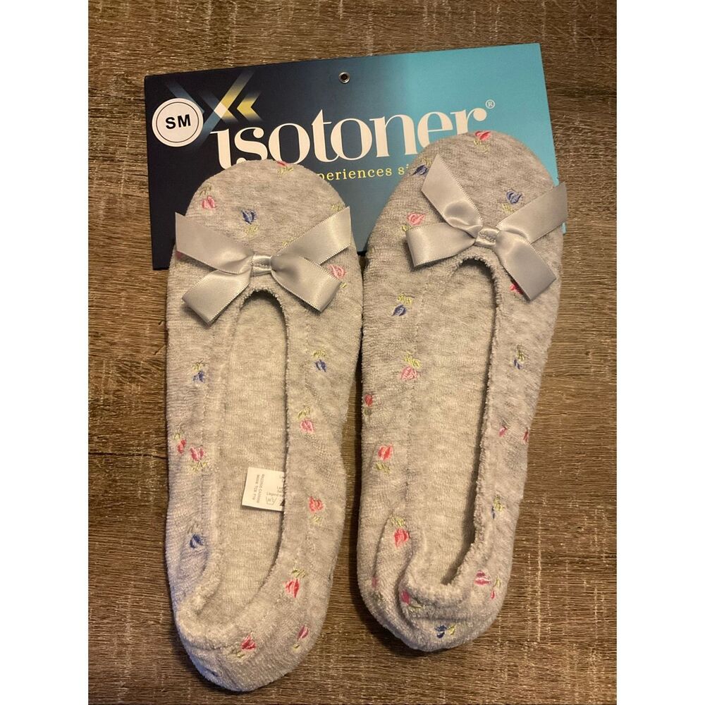 ISOTONER Womens Size Small (5-6) Heather Gray Slippers